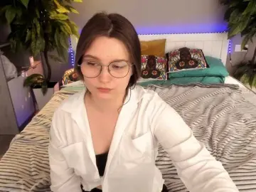 Bongacams Adult Webcam of MagikPeachh