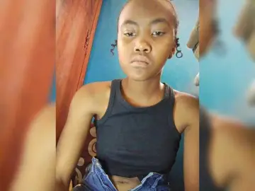 Bongacams Private Sex Chat of Stella11