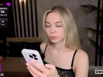 Bongacams Live Porn of Hollywww