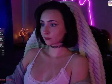 Bongacams Adult Video Chat of LollyGirlMoon