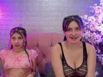 Bongacams Watch Live Sex Cams of PERLA-AND-CELESTE