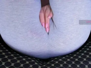 Bongacams Live Sex Cam of Kira-Kell