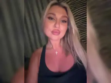 Bongacams Nude Webcam of Kotofeyka1