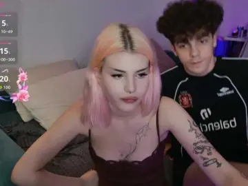 Bongacams Free Live Porn of alice18james