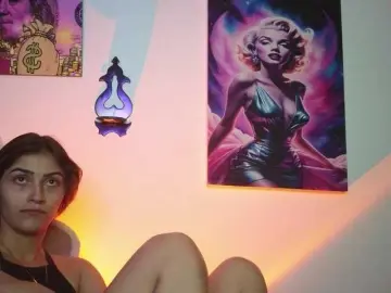 Bongacams Live Porn of CrystalStarX