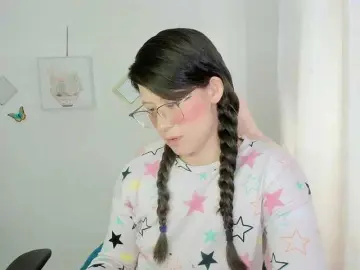 Bongacams Sex Cam of ZooeyBelair