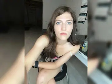 Bongacams Free Porn Cam of Alinagilberd03