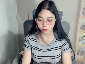 Bongacams Adult Webcam of Strawberry18