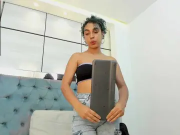 Bongacams Free Porn Cam of LisRous