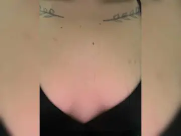 Bongacams Best live sex cam show of Liysan11