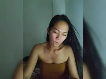 Bongacams Live Sex Cam of Kiana11