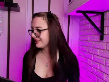 Bongacams Sex Cam of LunaMeow