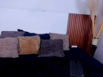 Bongacams Live Sex Cam of Dreamy-girl