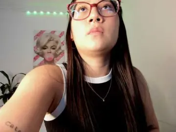 Bongacams Free Porn Cam of rouse-red