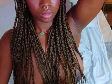 Bongacams Live Porn of chocolatte-dreams