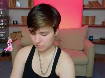 Bongacams Private Sex Chat of CharlieeAdams