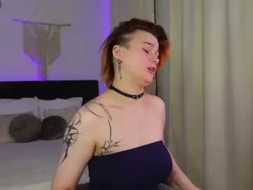 Bongacams Free Live Porn of PeachAvalanche