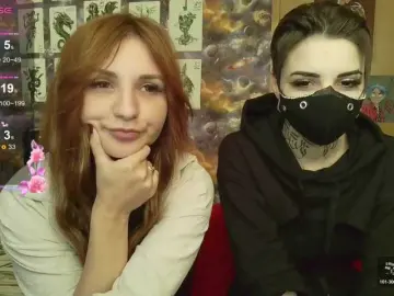 Bongacams Live Sex Cam of MagicalLouu