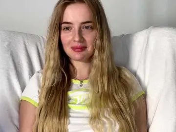 Bongacams Adult Video Chat of BarbieSize