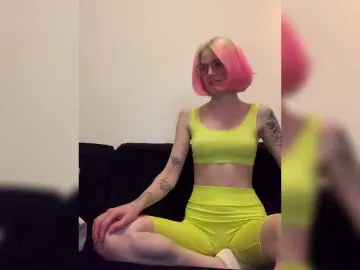 Bongacams Live Sex Cam of Sexy-Sweets