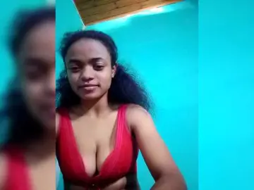 Bongacams Nude Webcam of Miorita