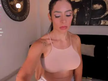 Bongacams Live Sex Cam of IsabelBornner