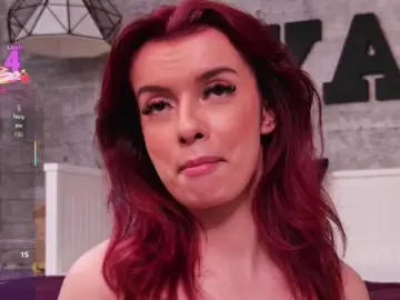 Bongacams Live Sex Cam of LollyShine