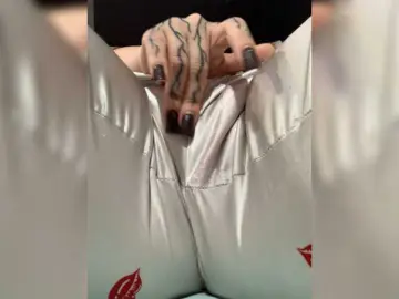 Bongacams Watch Live Sex Cams of Alex-assa