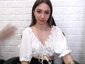 Bongacams Sex Cam of CuteDancer