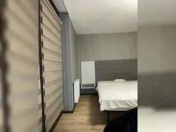 Bongacams Sex Cam of BabyDarii