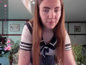 Bongacams Live Sex Cam of KiraRustle