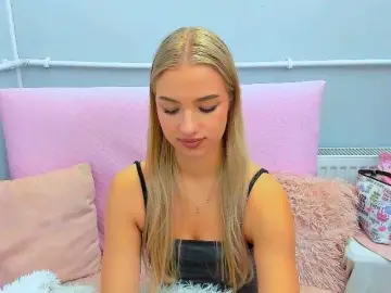 Bongacams Live Porn of EvetteBody