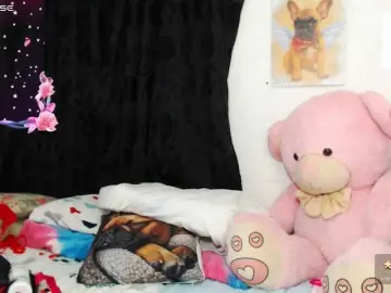 Bongacams Free Porn Cam of isabella-77