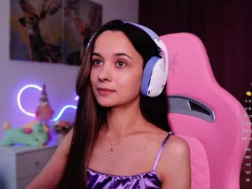 Bongacams Free Live Porn of JuicyAngel