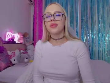 Bongacams Best live sex cam show of ElinaOcean