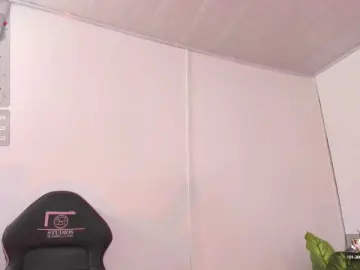 Bongacams Sex Cam of SAAYA-TAY
