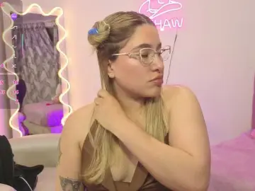 Bongacams Free Porn Cam of SAAYA-TAY