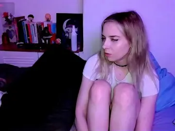 Bongacams Adult Video Chat of Almondmilka