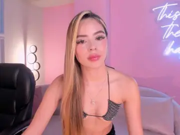 Bongacams Watch Live Sex Cams of JuanitaClay