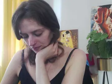 Bongacams Watch Live Sex Cams of NadineGold