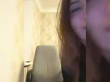 Bongacams Watch Live Sex Cams of honey-bunny-lola