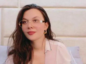 Bongacams Free Porn Cam of RubyScarlett