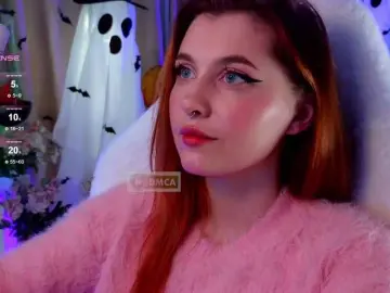 Bongacams Live Sex Cam of HoneyCherry