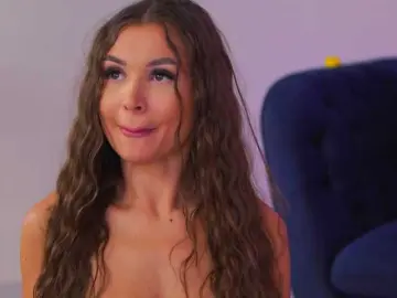 Bongacams Best live sex cam show of KyssaraPlay