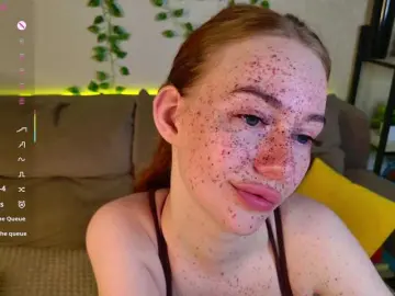 Bongacams Adult Video Chat of Roxy-Sunny