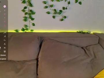 Bongacams Sex Cam of Roxy-Sunny