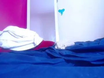 Bongacams Adult Webcams of tiny-veronica