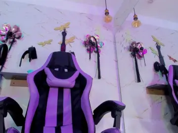 Bongacams Free Porn Cam of Natasha-Adams