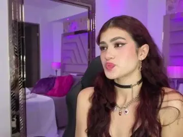 Bongacams Adult Video Chat of AlissMoon