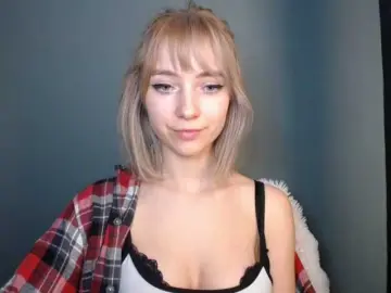 Bongacams Best live sex cam show of LuciaGlow